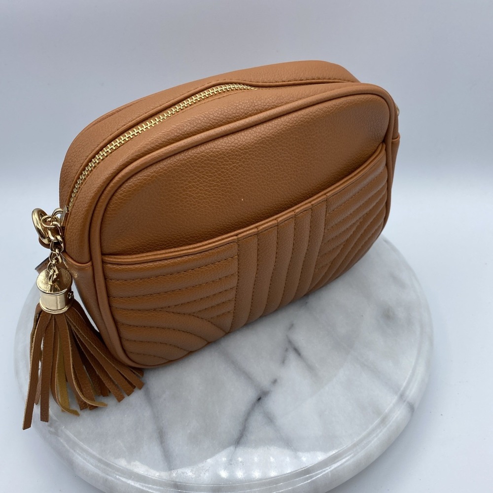 Quilted Crossbody Bag Women - Stylish Camera Tassel - Tan - Vegan (PU) Adjustab - Picture 5 of 16